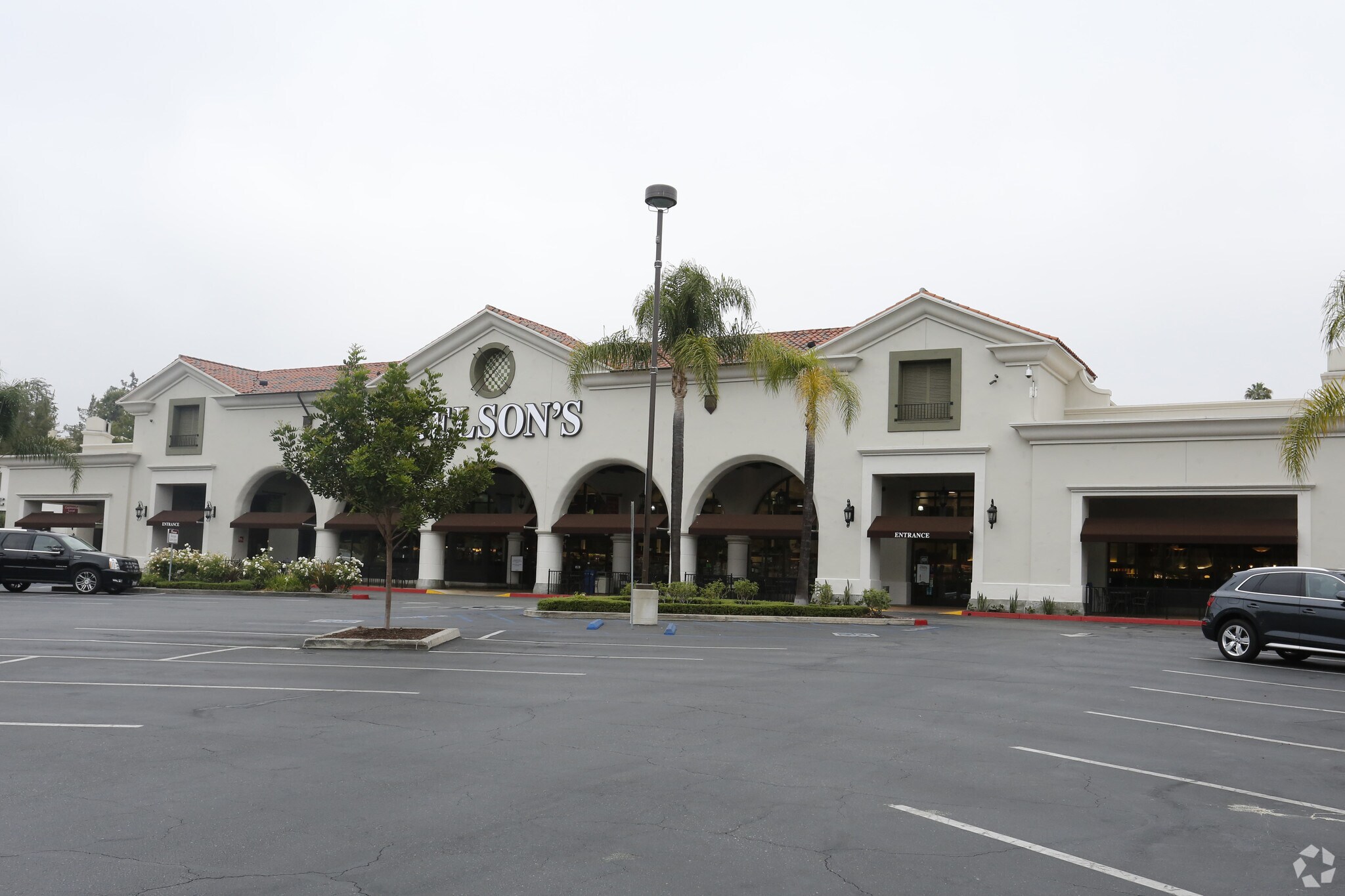 22277 Mulholland Dr, Calabasas, CA for Rent