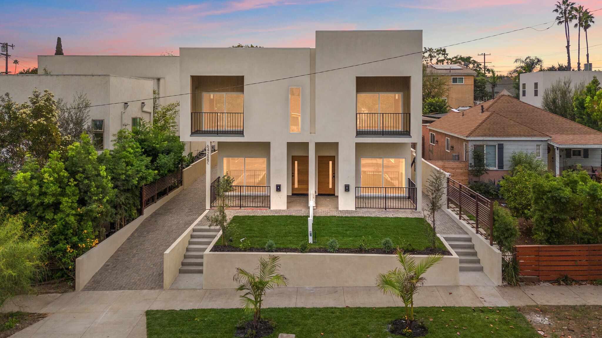 642 E Fairview Blvd, Inglewood, CA for Sale