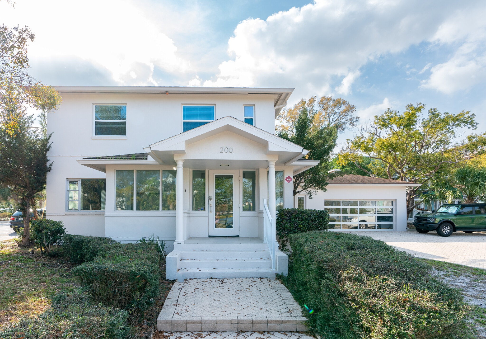 200 Mirror Lake Dr N, Saint Petersburg, FL for Rent