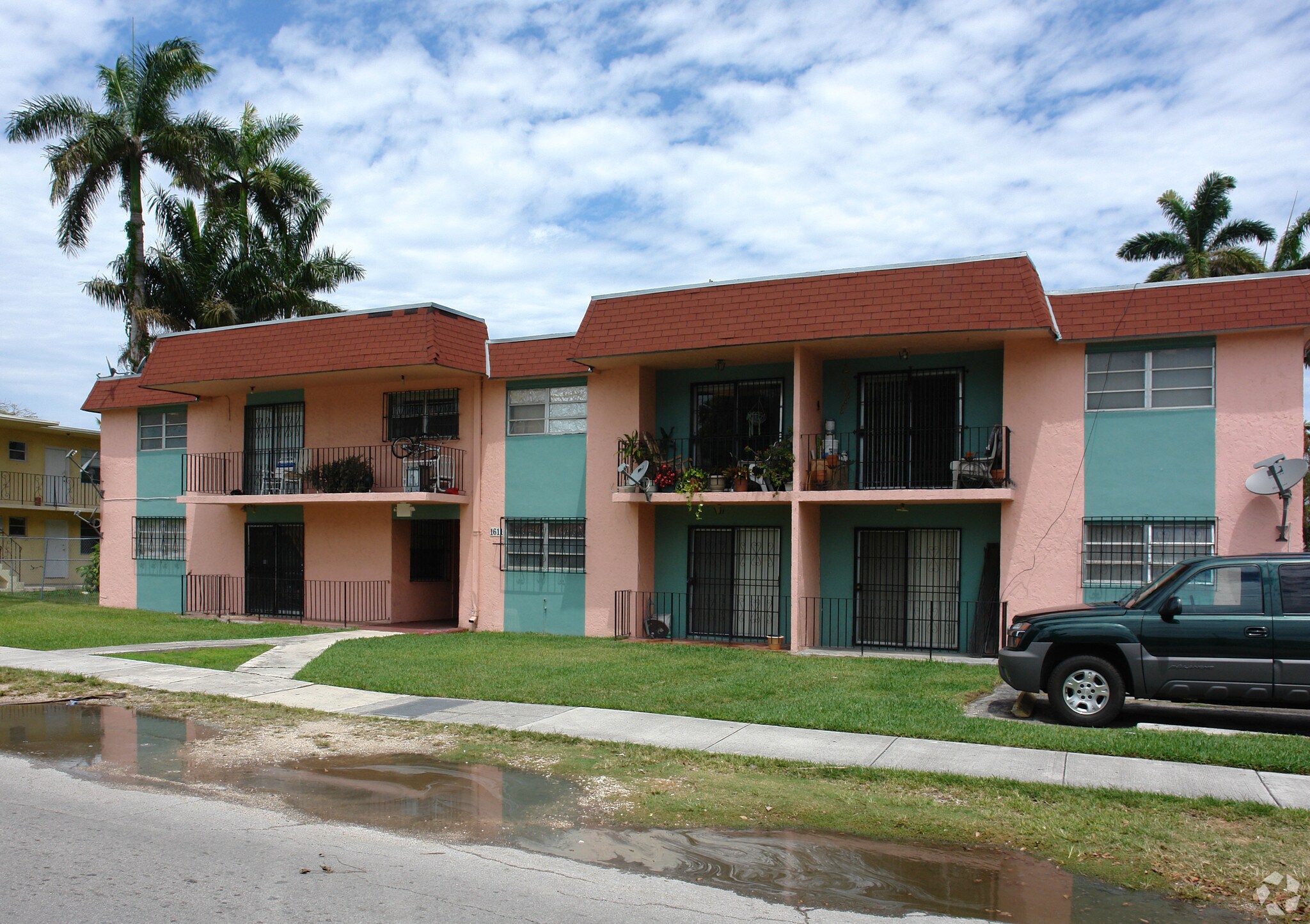 1611 NW 19th St Miami, FL 33125 MultiFamily Property for Lease on