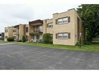 Homewood, IL Apartments - 18310-18340 Cherry Creek dr