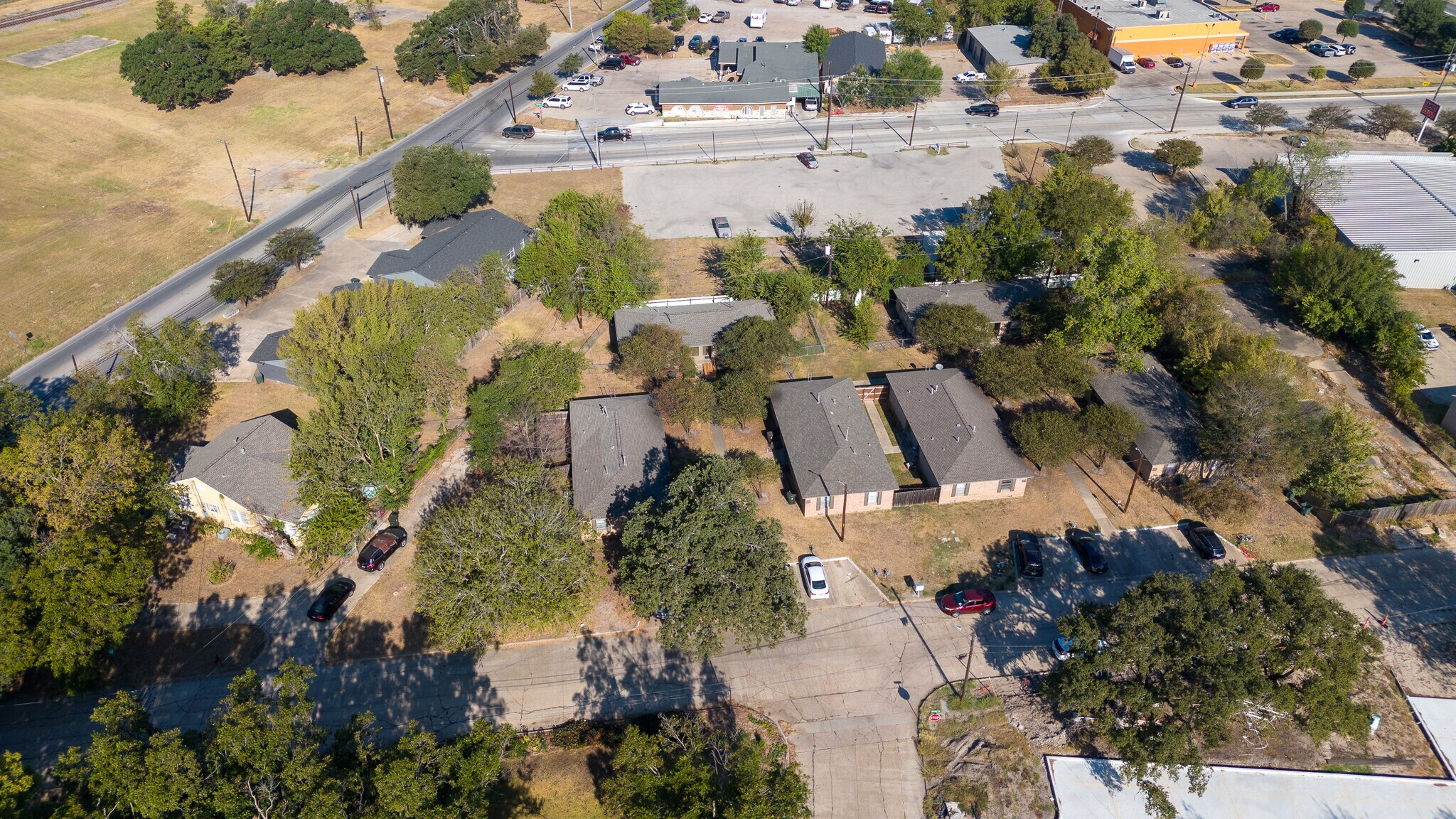 1409 S. College ave, Bryan, TX for Sale