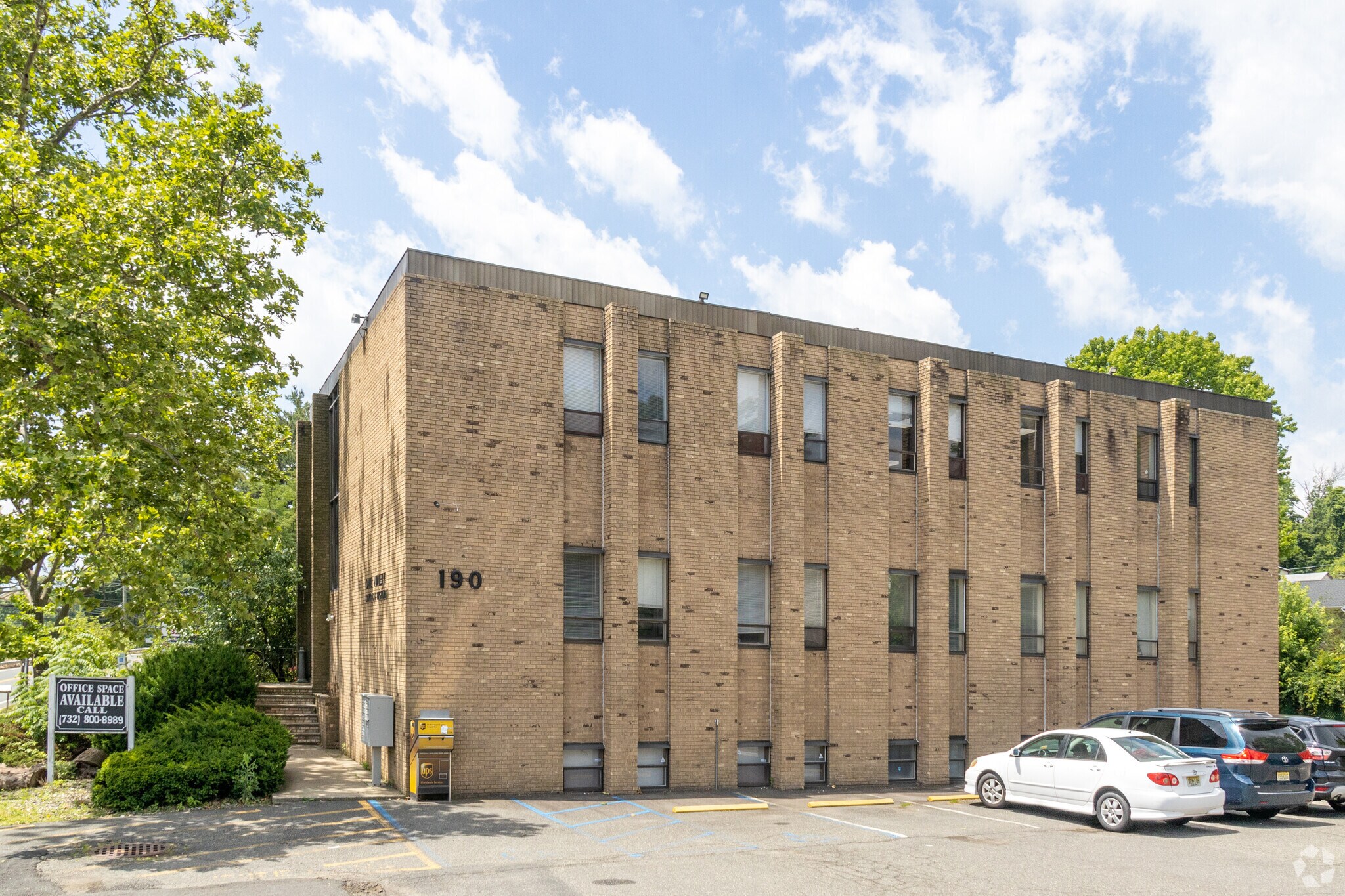 190 State Route 27, Edison, NJ for Rent