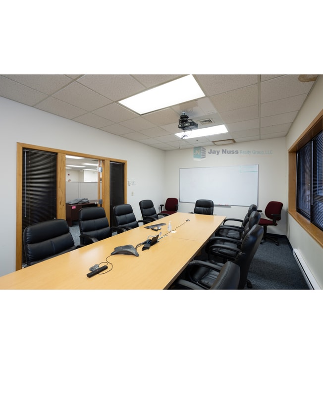 135-145 Wood Rd, Braintree, MA for Rent