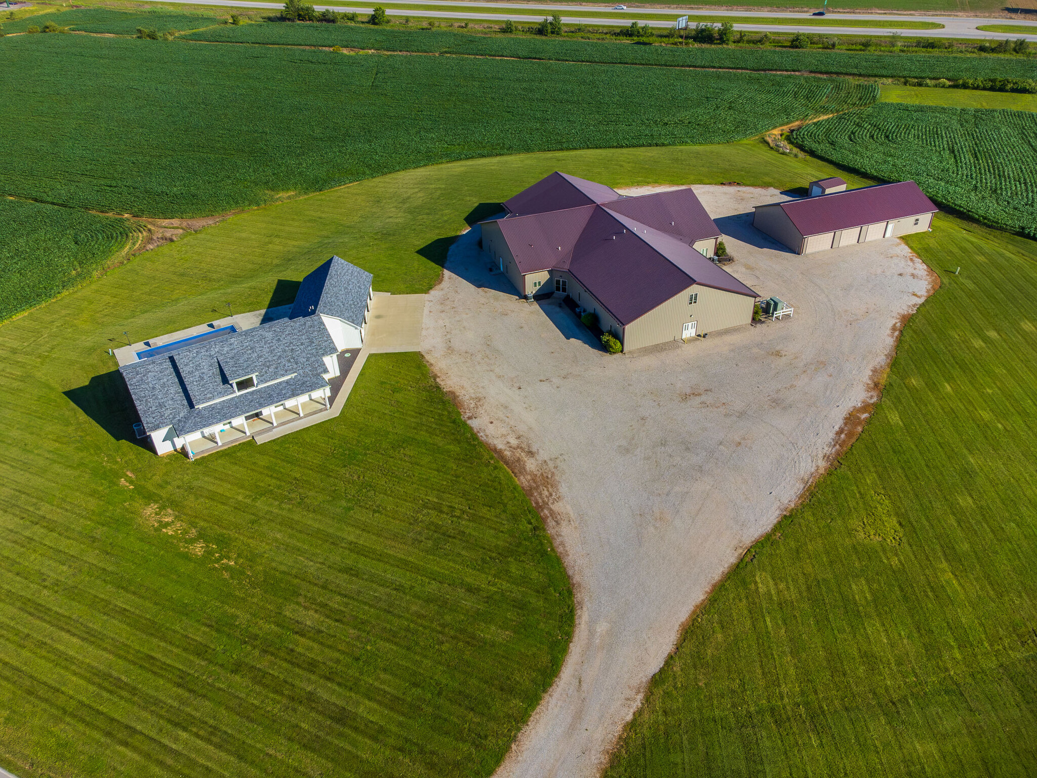 11499 Nobles Chapel Rd, Elberfeld, IN for Sale