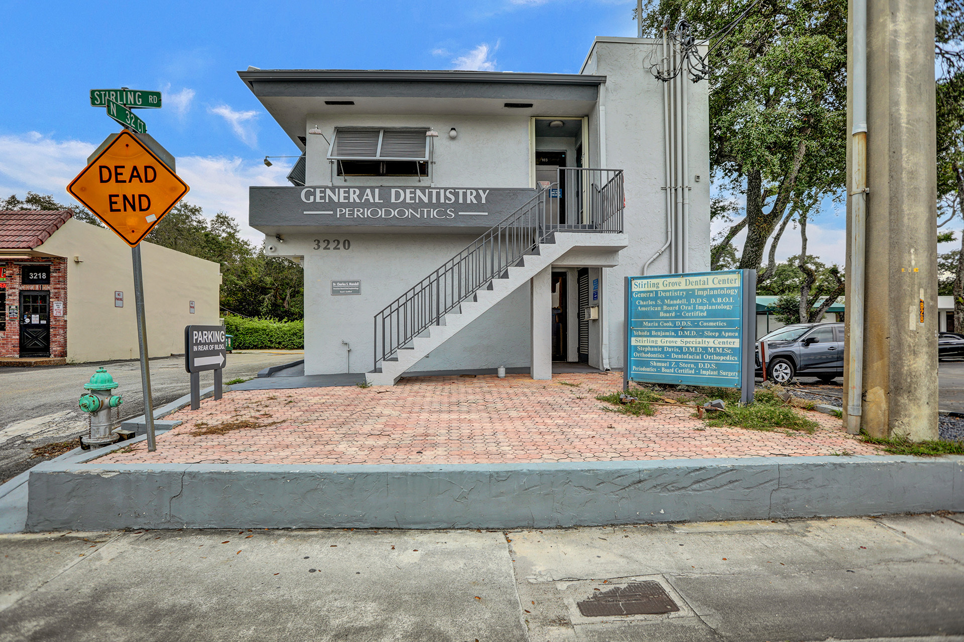 3220 Stirling Rd, Fort Lauderdale, FL for Rent