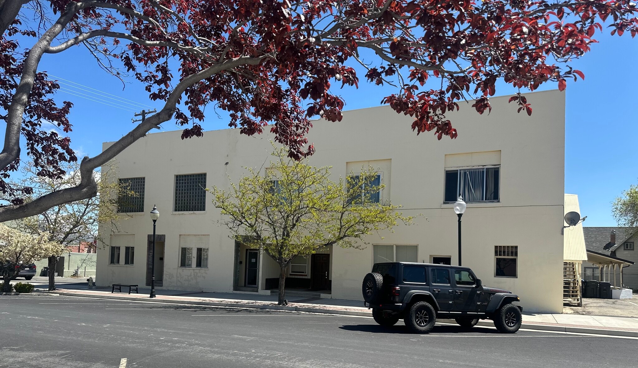 801 Cottage St, Susanville, CA for Sale