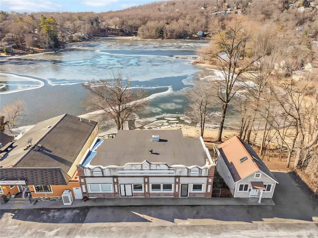 123 Lake Dr, Lake Peekskill, NY for Sale