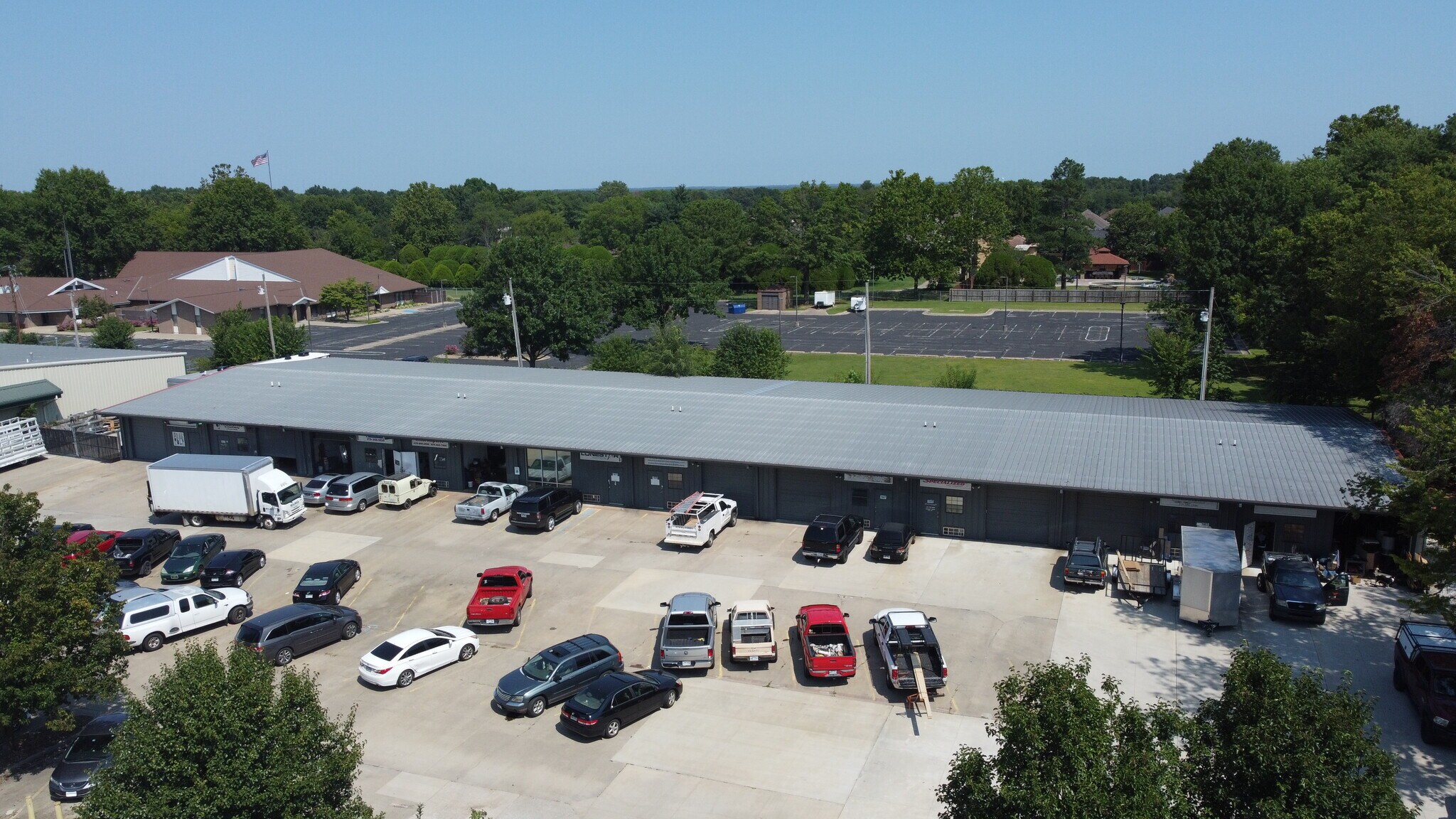 16011623 Acorn Dr Rogers, AR 72756 Industrial Property for Lease on