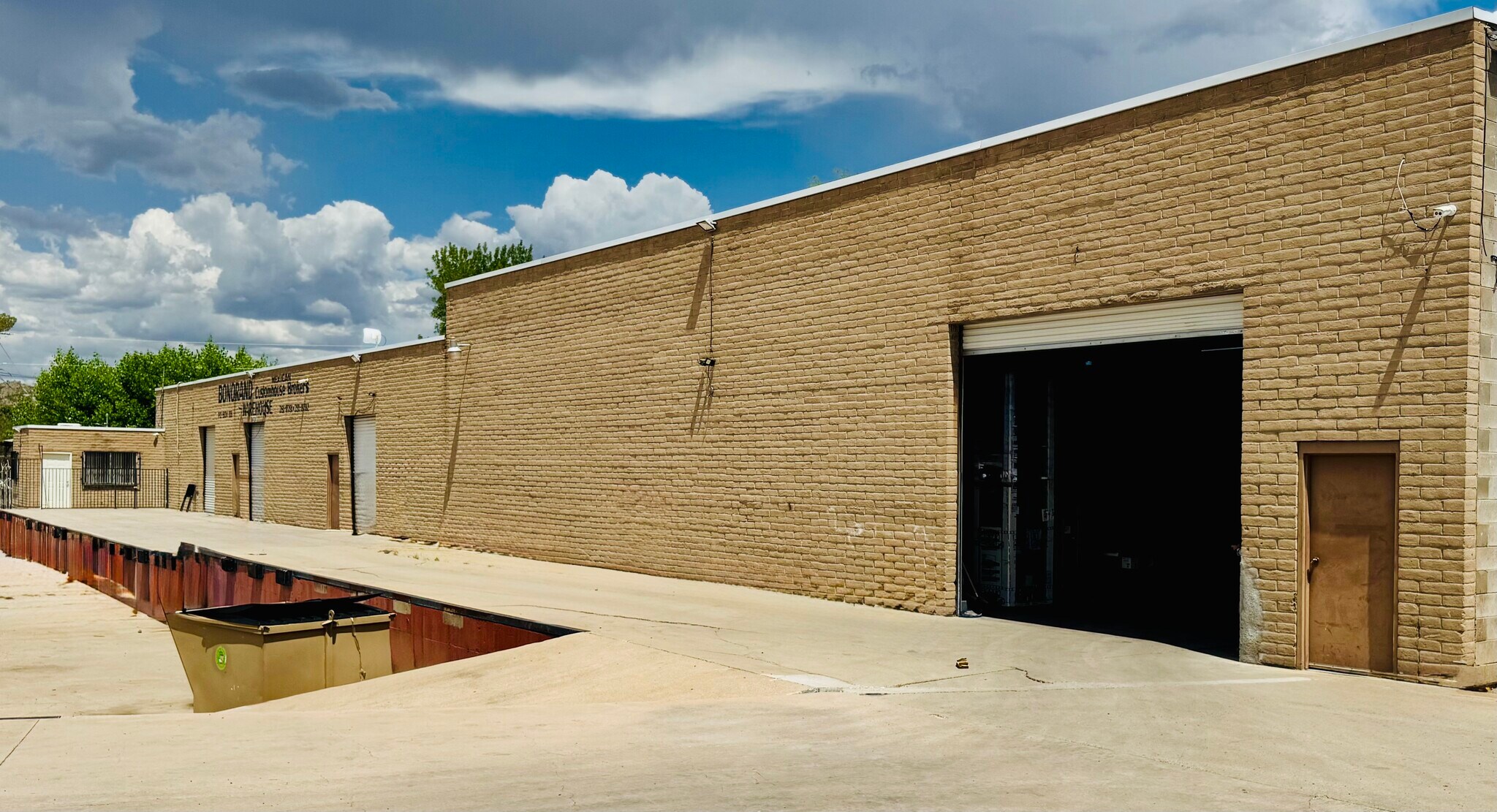 2431 N Grand Ave, Nogales, AZ for Sale