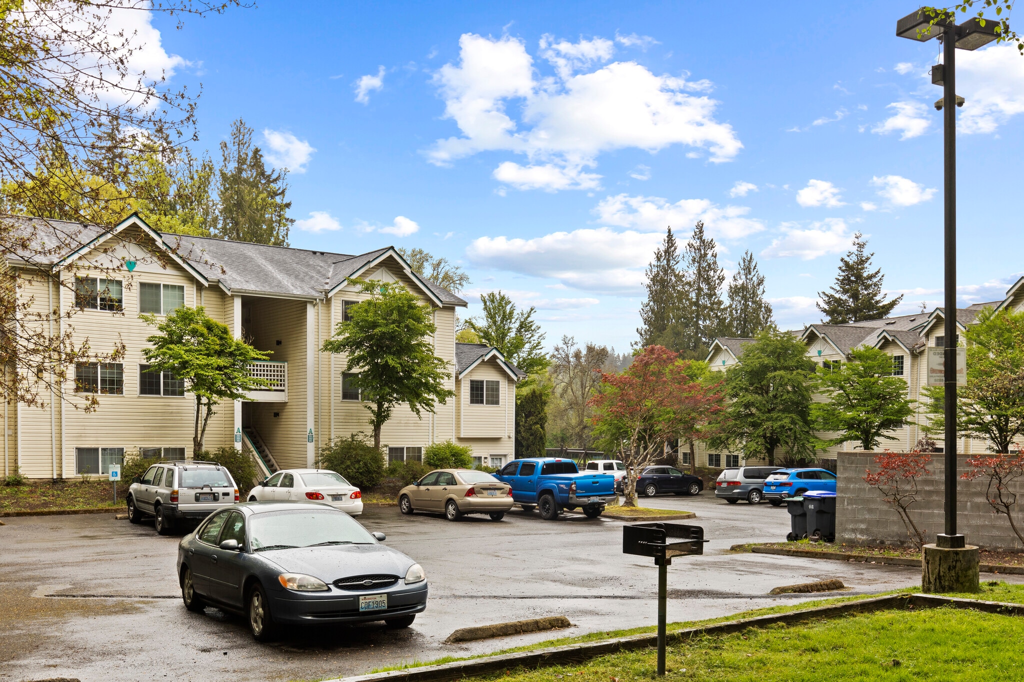 215 Turner Ave, Shelton, WA for Sale