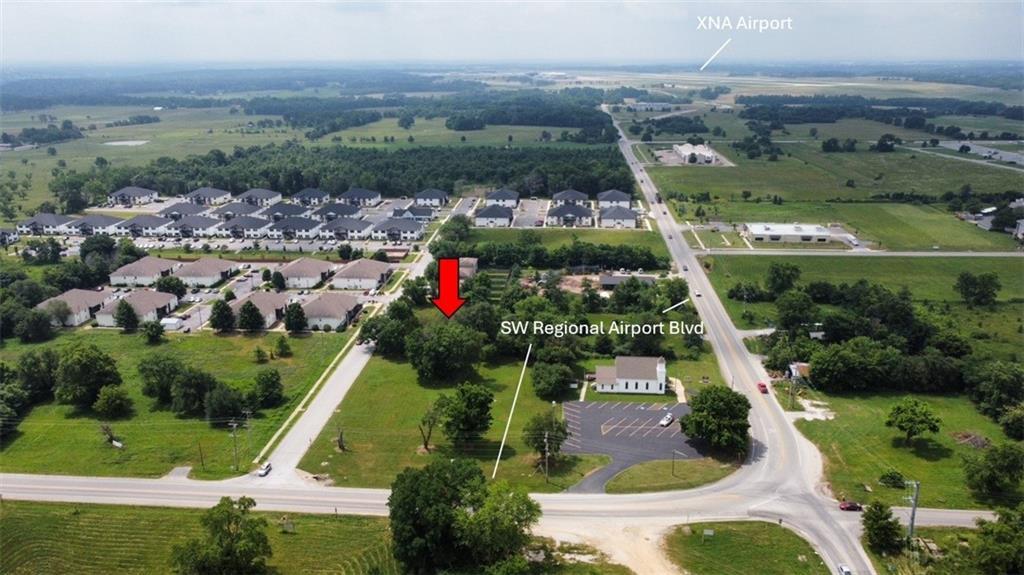 8009 Regional Airport blvd, Bentonville, AR for Sale