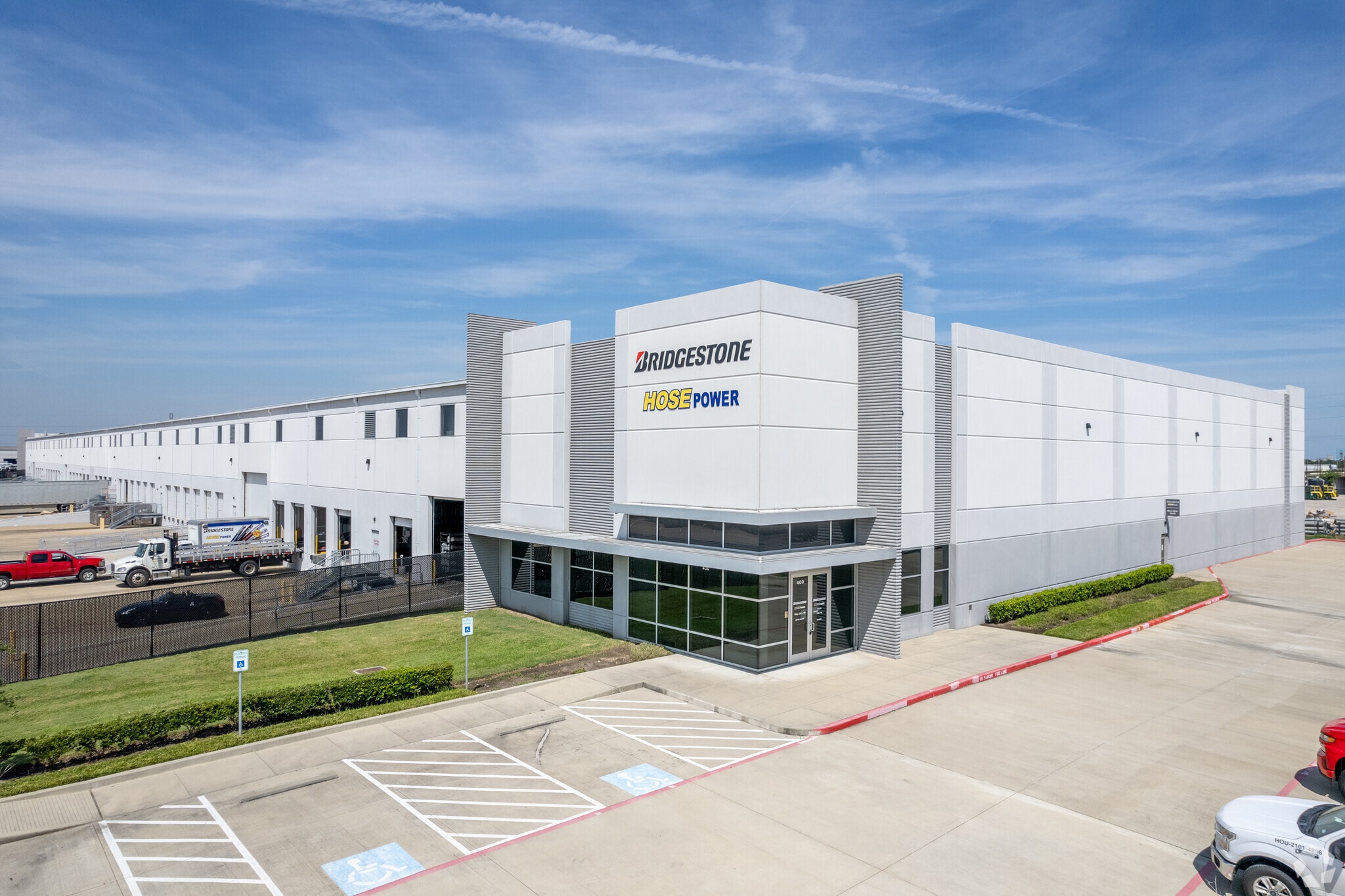10025 Porter Rd, La Porte, TX for Rent