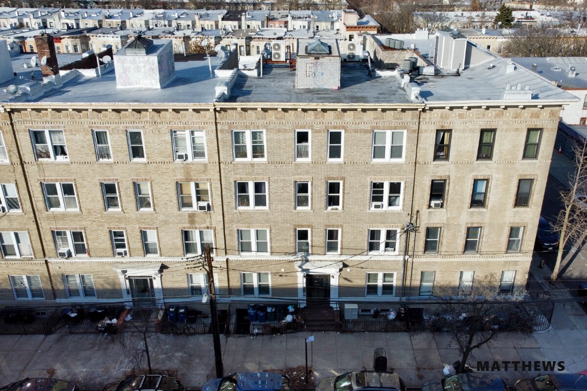 6147 Woodbine St, Ridgewood, NY for Sale