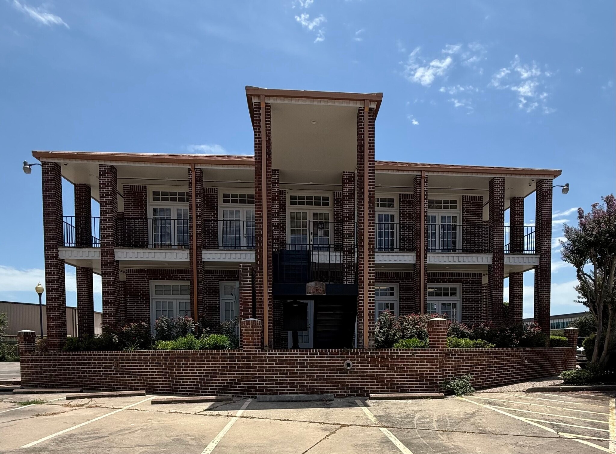 1458 Campbell Rd, Houston, TX for Rent