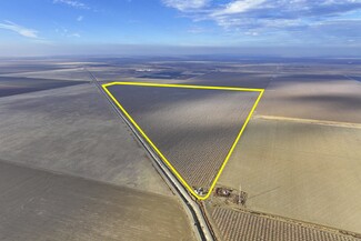 Helm, CA Agricultural - +/- 304.42 Acres Pistachios