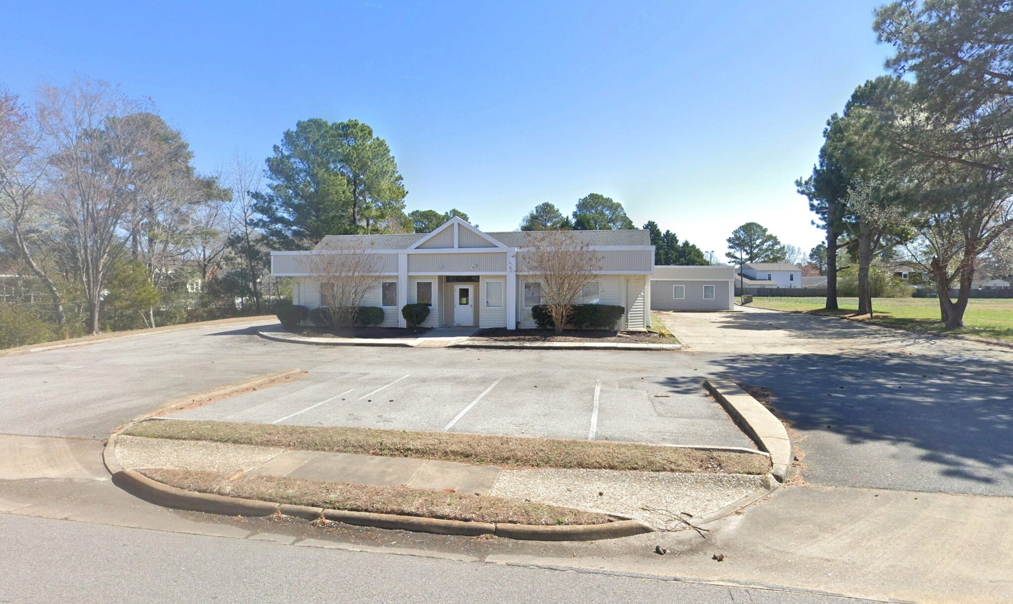 1100 Indian Lakes Blvd, Virginia Beach, VA for Sale