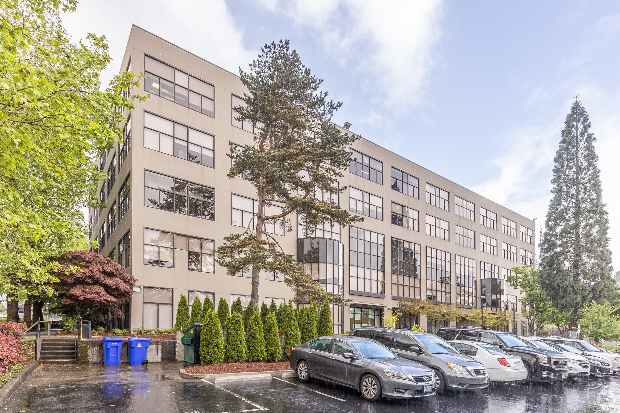 5100 S Macadam Ave, Portland, OR for Sale