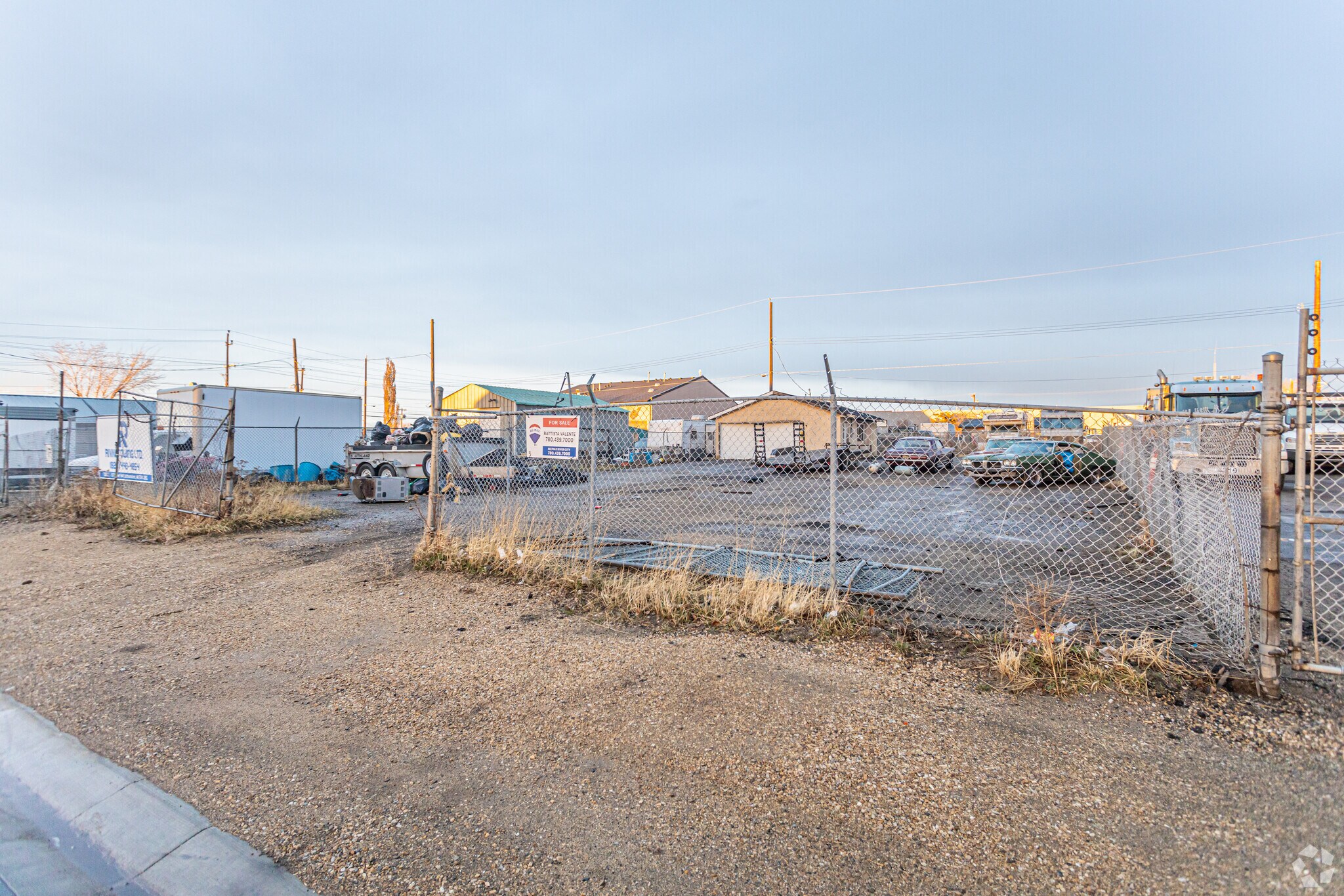 12831 57 St NW, Edmonton, AB for Sale