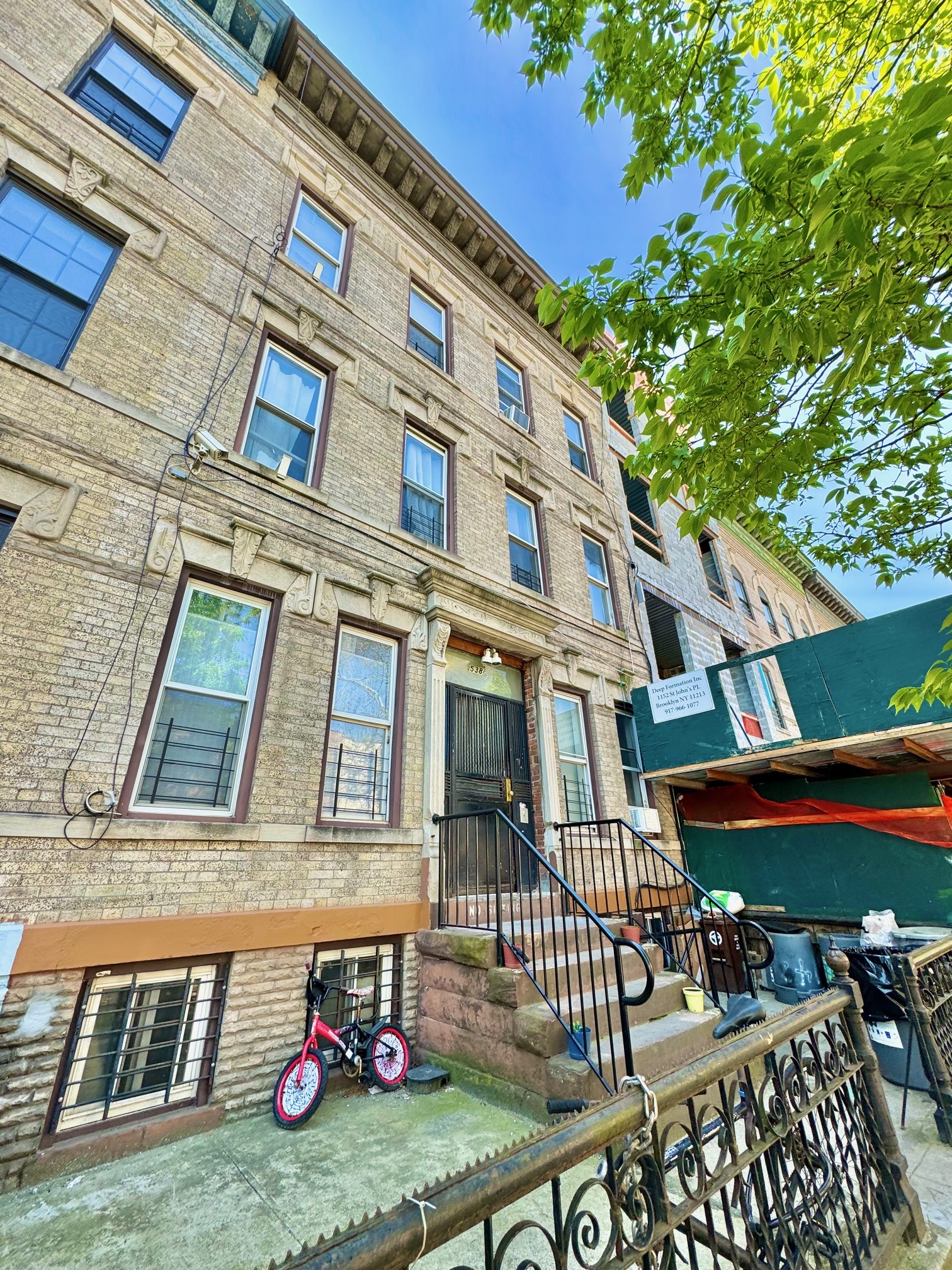 538 Bainbridge St, Brooklyn, NY for Sale