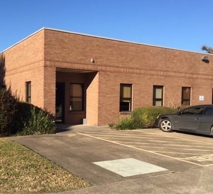 206-212 W San Augustine St, Deer Park, TX for Rent