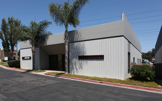 San Diego, CA Flex - 7047 Carroll Rd