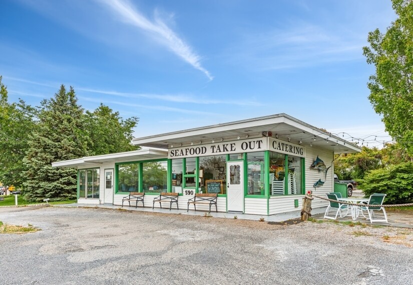 590 County Road 39, Southampton, NY for Sale