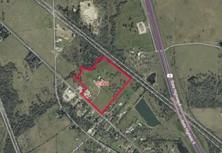 Navasota, TX Commercial - 9901 S Business 6
