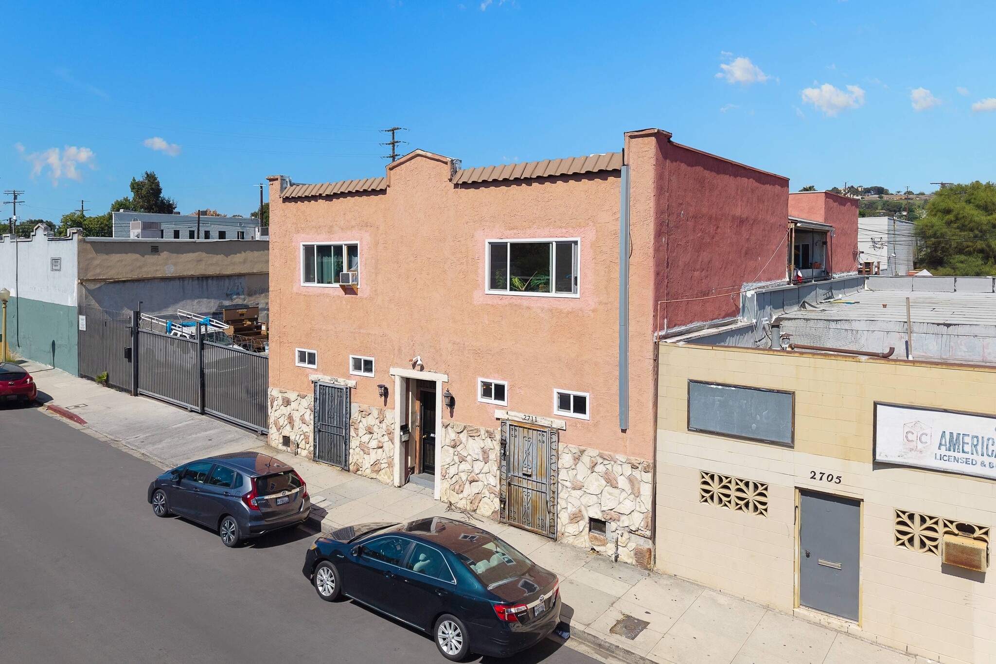 2709 W Avenue 34, Los Angeles, CA for Sale
