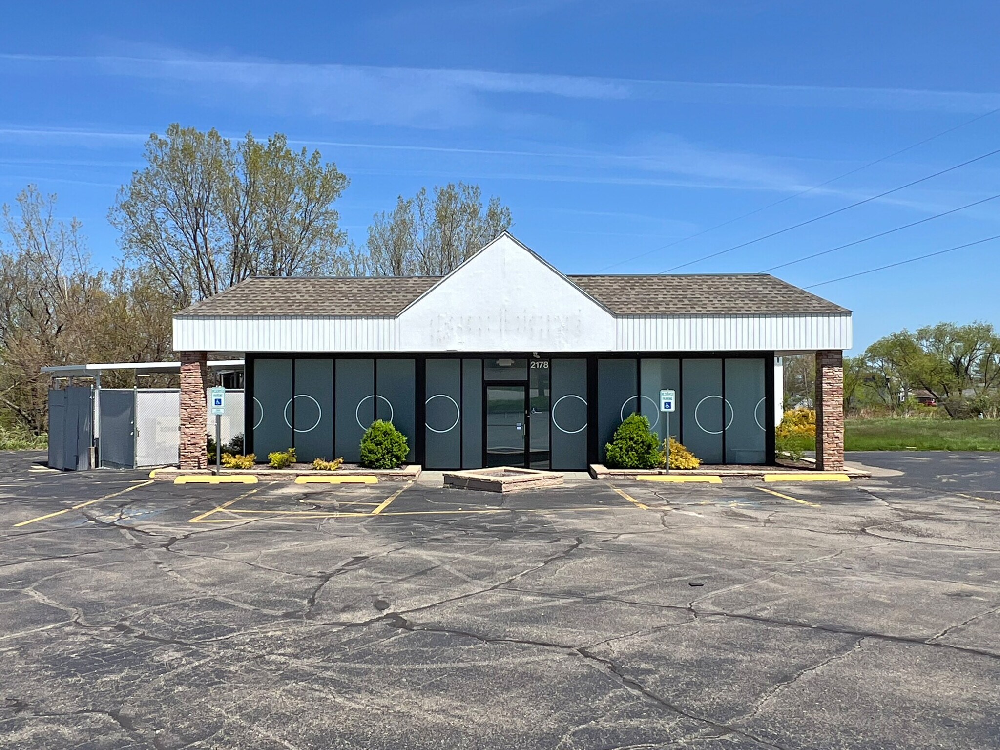 2178 W 38th St, Erie, PA for Sale