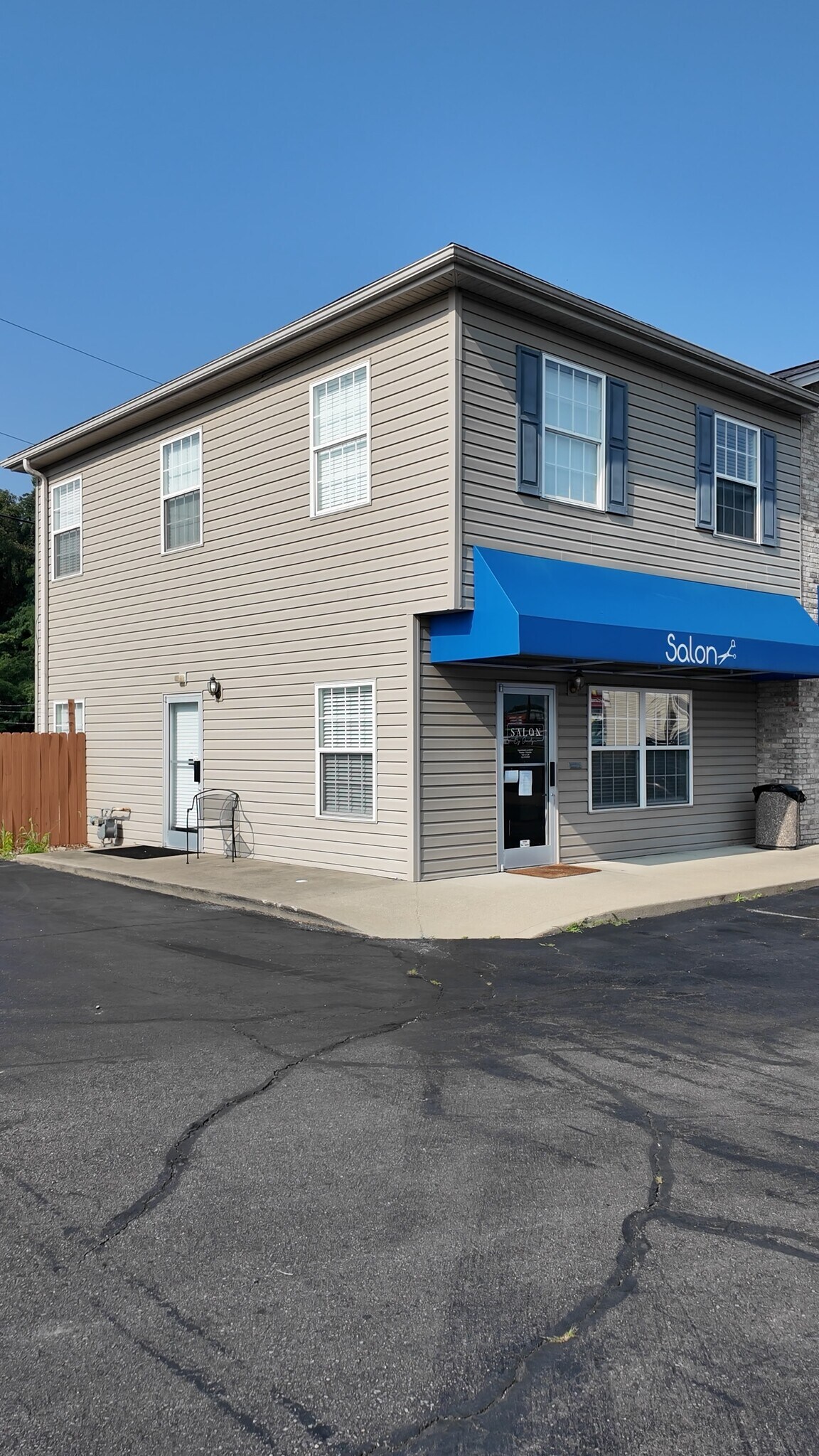 1014 Hospital Dr, Batavia, OH for Rent