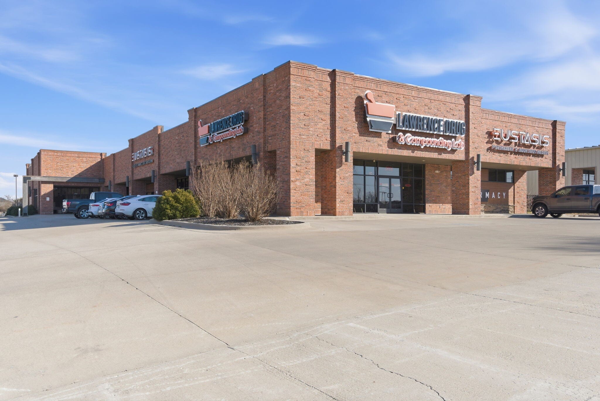 5540-5550 N Farmer Branch Rd, Ozark, MO for Rent