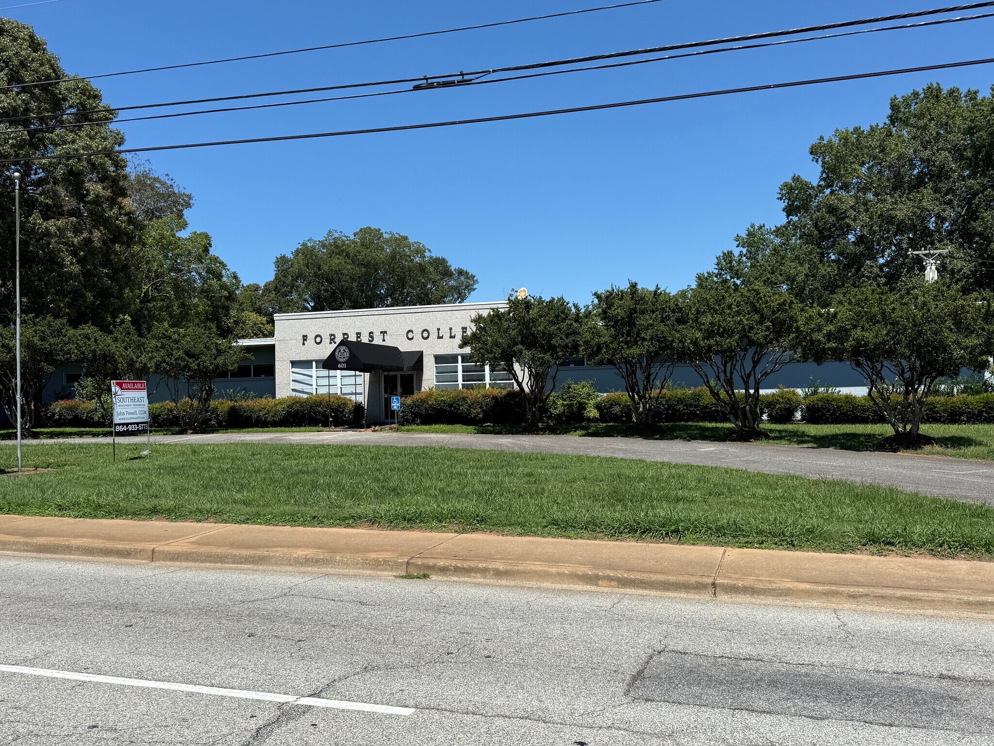 601 E River St, Anderson, SC for Rent
