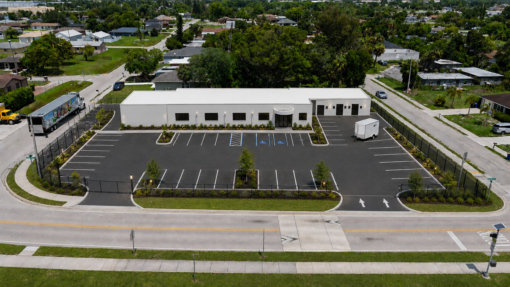 2305 Henderson Ave, Fort Myers, FL for Rent