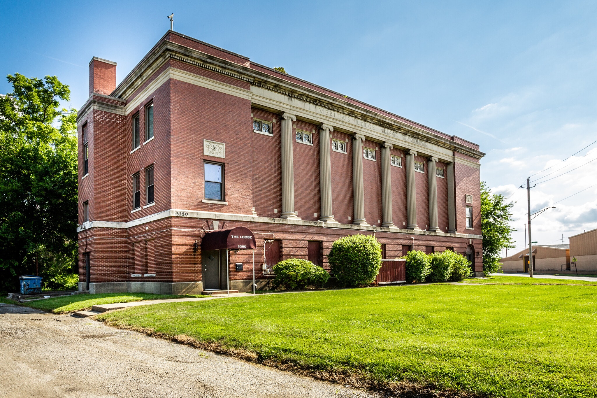 3350 Roosevelt Ave Indianapolis, IN 46218 Industrial Property for