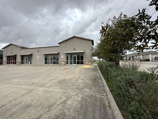 Pasadena, TX Storefront Retail/Office - 900 W Jackson Ave