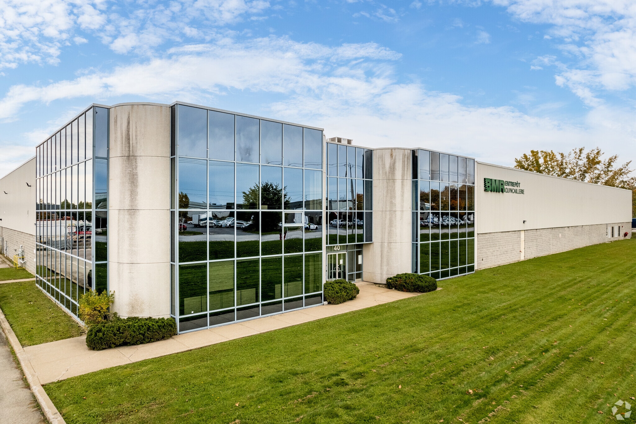 40 Ch Du Tremblay, Boucherville, QC for Rent