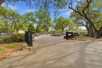Vacaville, CA Garden Center - 5930 Cherry Glen Rd