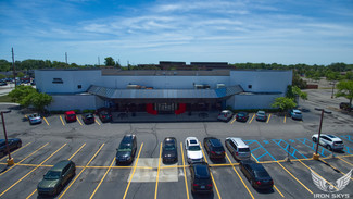 West Bloomfield, MI undefined - 6750 Orchard Lake Rd