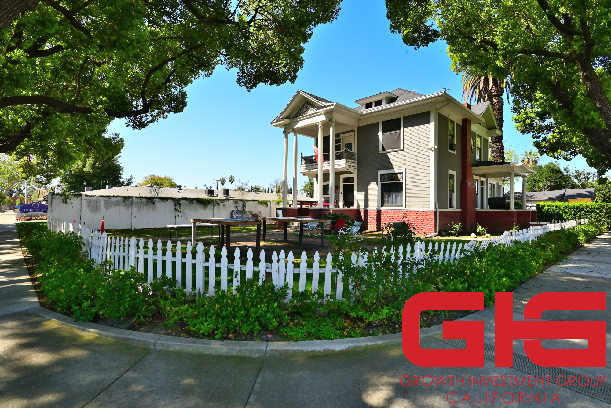 695 N Main St, Pomona, CA for Sale