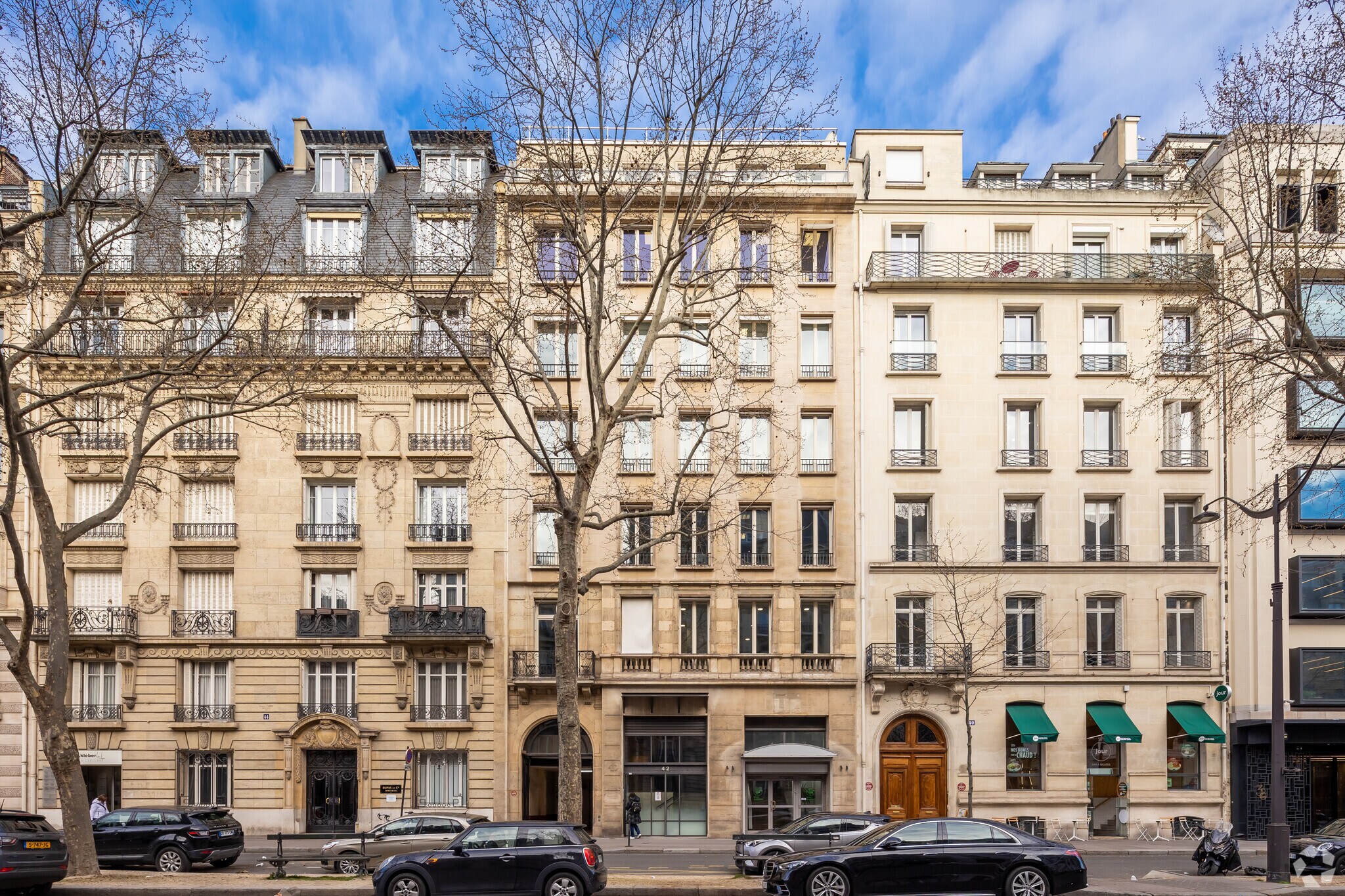 42 Avenue Kléber, Paris, PAR for Rent