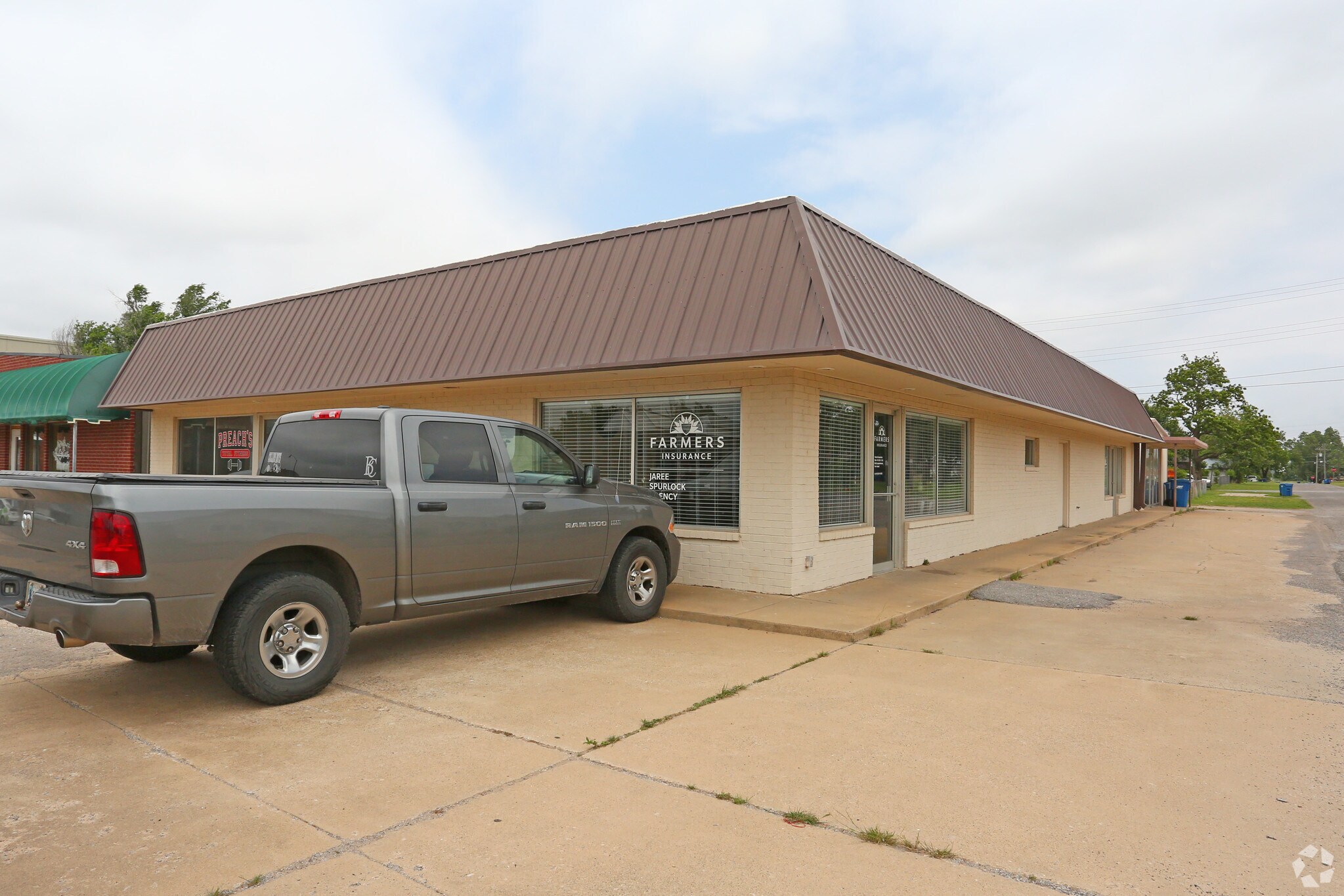 201 W Main St, Tuttle, OK for Rent