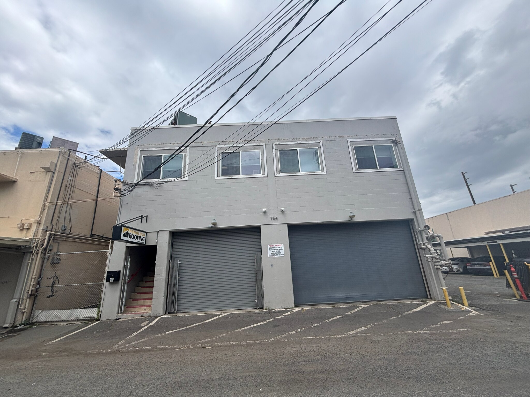 754 Ilaniwai St, Honolulu, HI for Rent