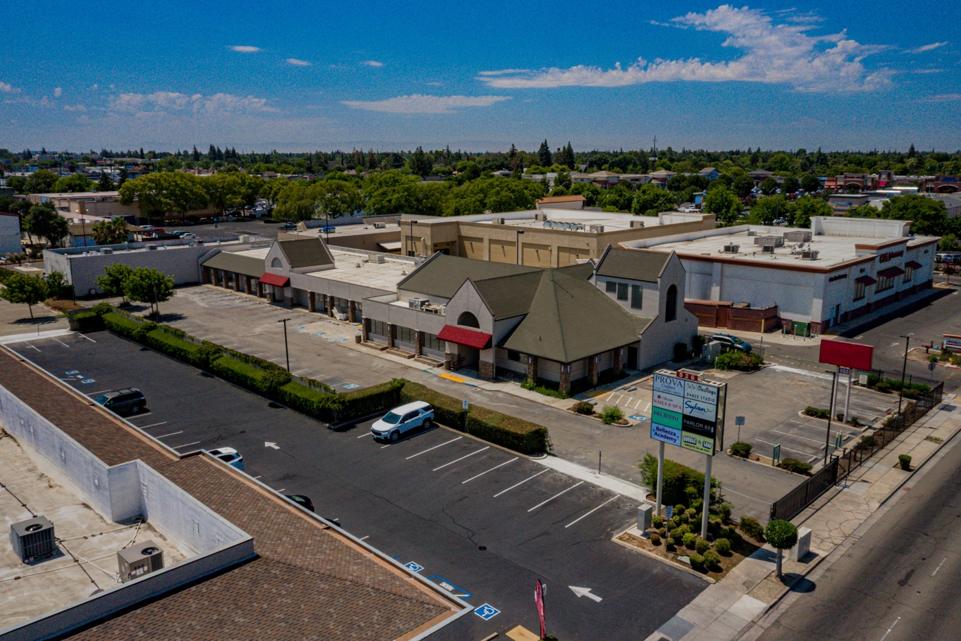 552 W Benjamin Holt Dr, Stockton, CA for Rent