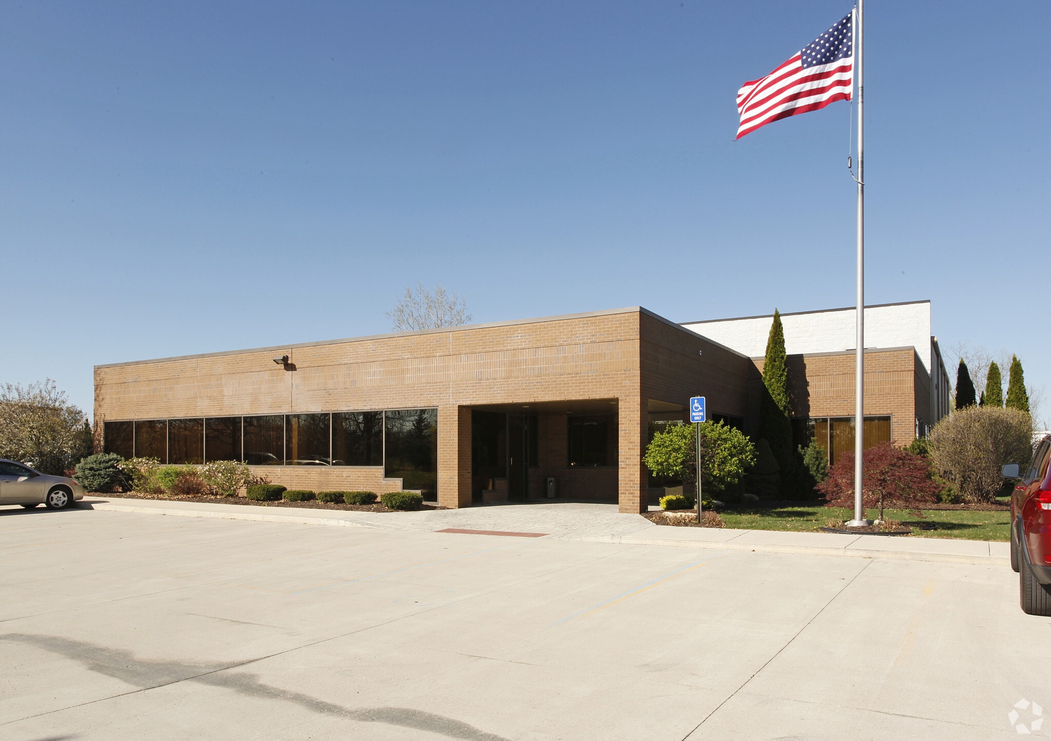 5002 Dewitt Rd, Canton, MI for Sale