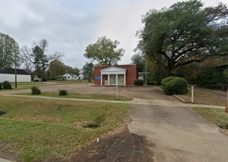 Terry, MS Freestanding - 205 Cunningham St