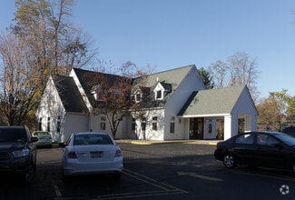 840 KENWOOD AVE  