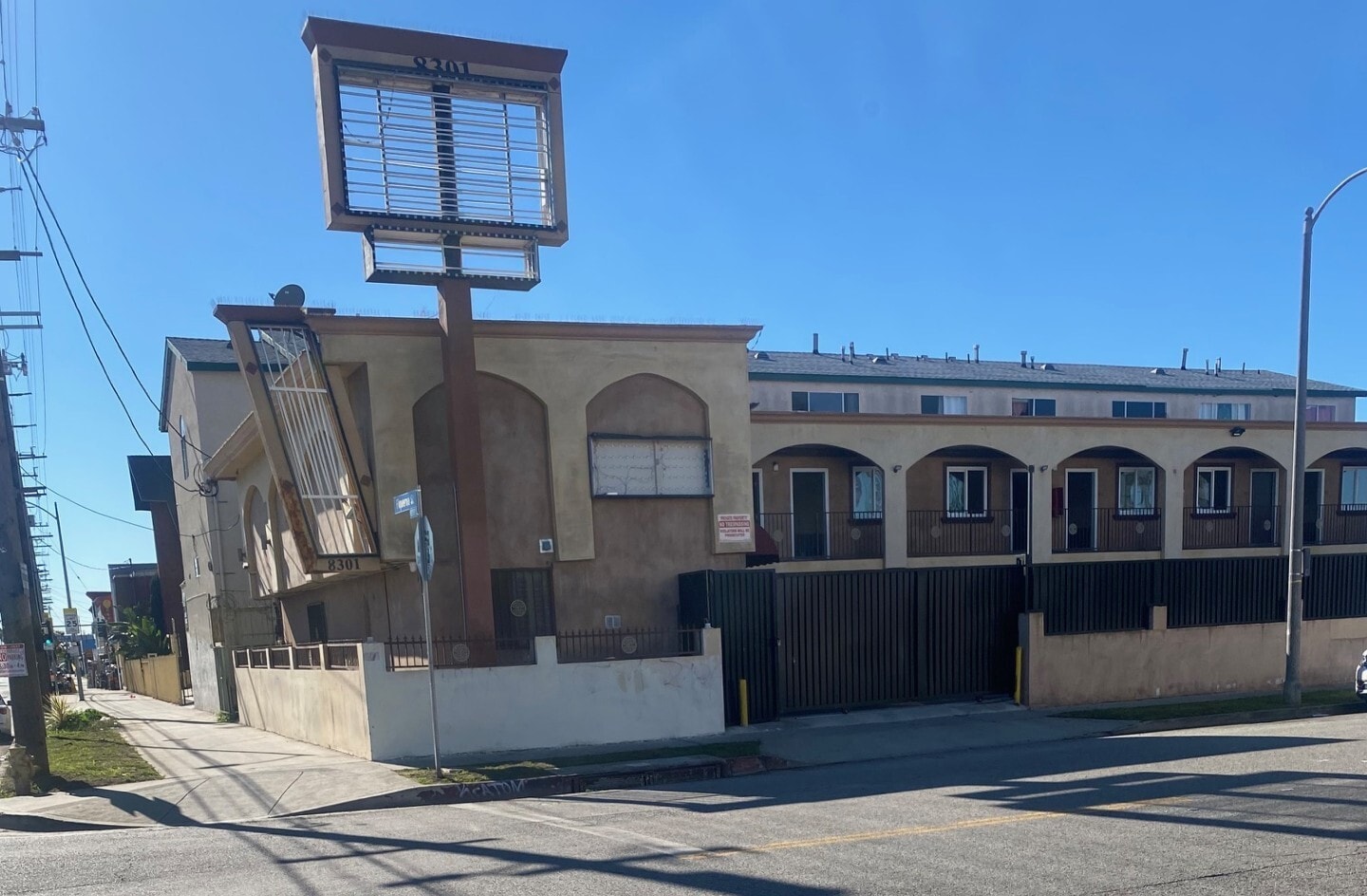 8301 S Figueroa St, Los Angeles, CA for Sale