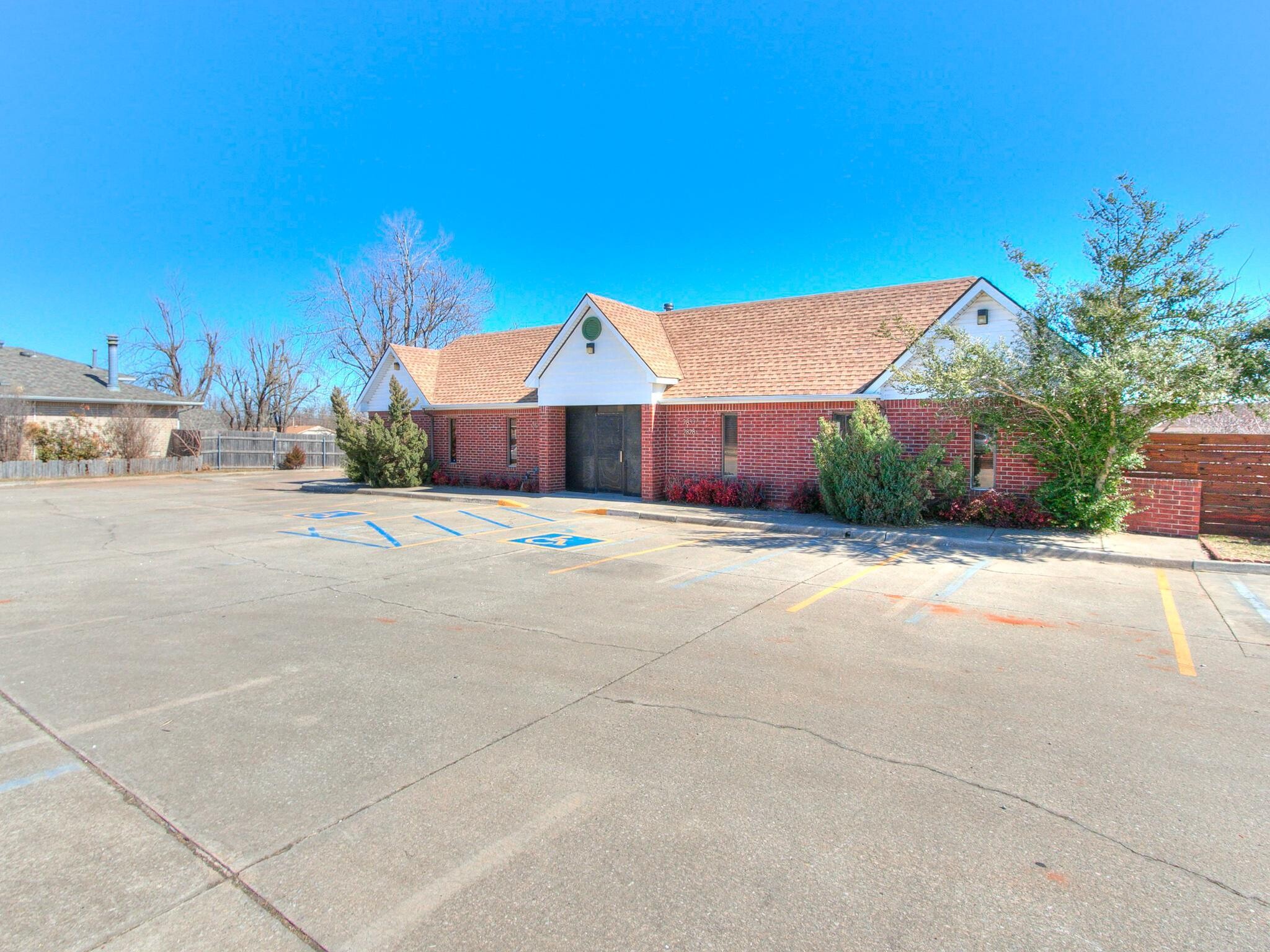 2820-2828 Linda Ln, Oklahoma City, OK for Sale