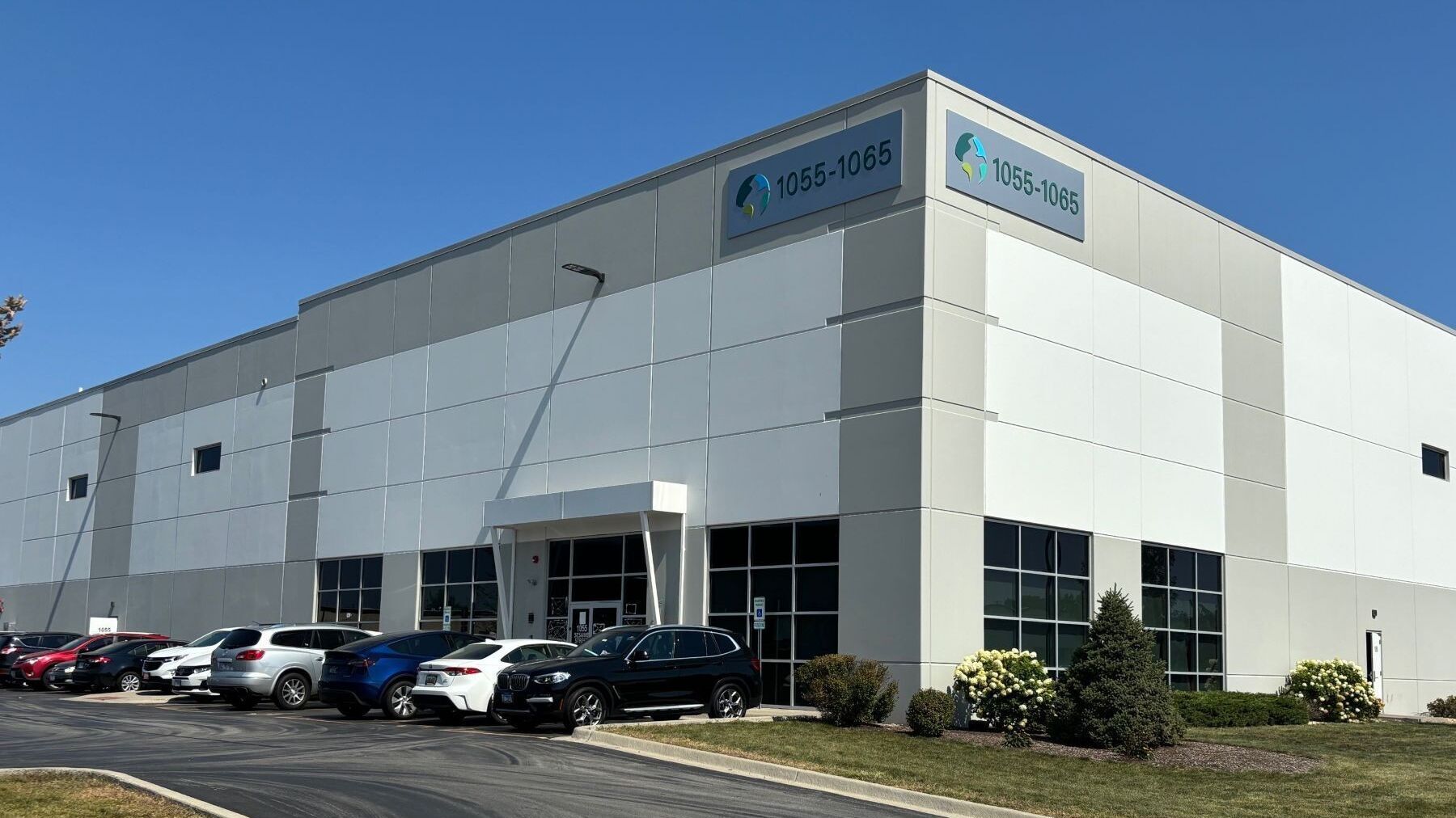1055-1065 Sesame St, Bensenville, IL for Rent